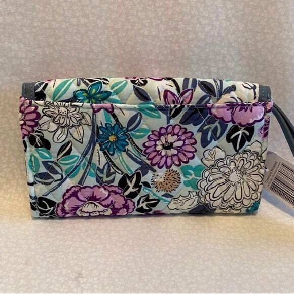 Vera Bradley Trimmed Wristlet Penelope's Garden - Picture 2 of 4